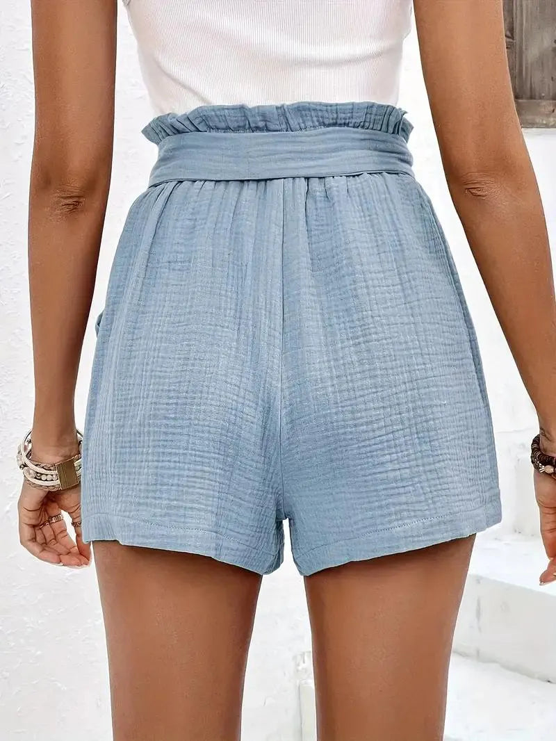 Taillenhohe Shorts mit Bindegürtel