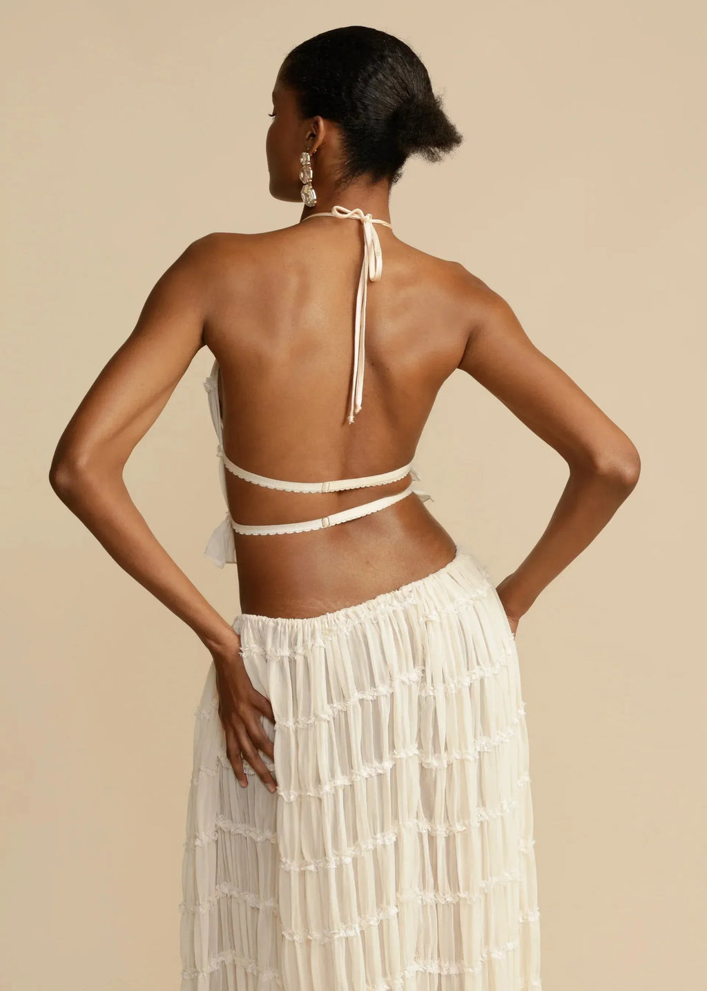 LYNN | Luchtige Dames Zomer Set – Halter Crop Top & Ruches Maxi Rok