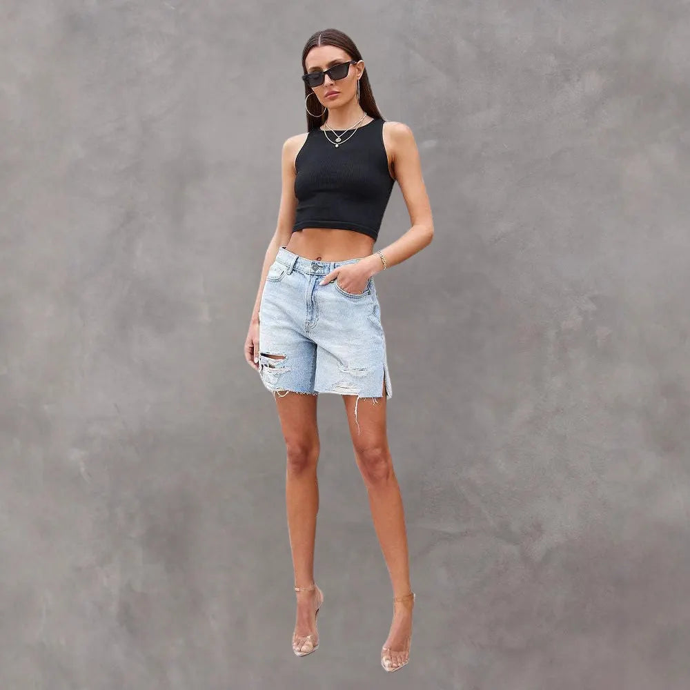Distressed Denim Shorts – Moderner Schnitt mit Seitenschlitzen