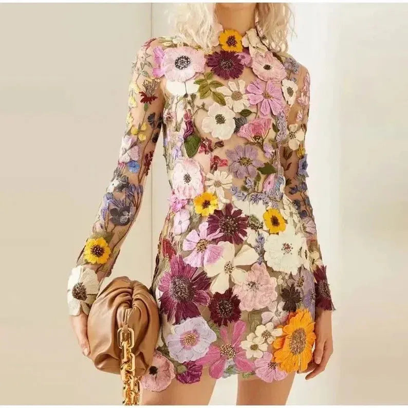 handgefertigtes Blumenkleid