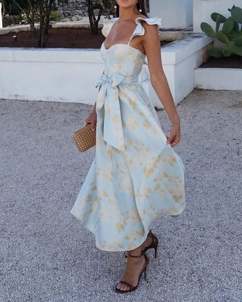 Midi-Kleid mit Blumenprint – Ärmellos & Schleifendetail