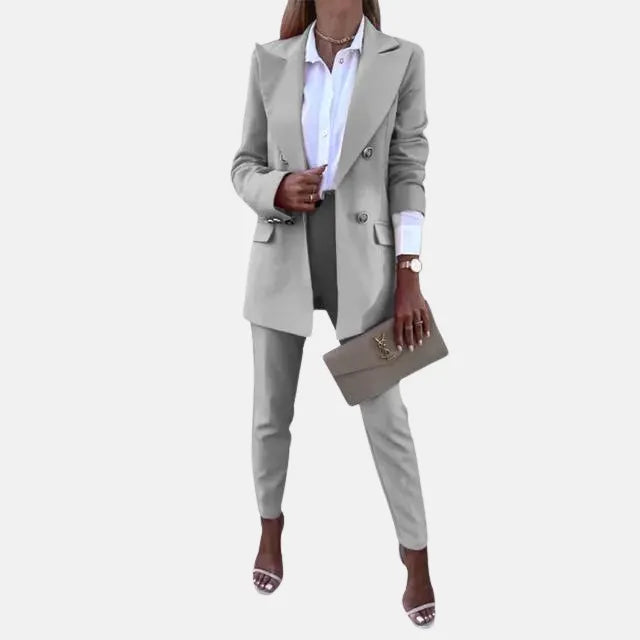 - Passendes Set Outfit