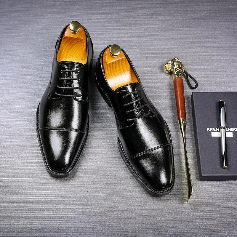LuxuriÃ¶se Leder Herrenschuhe Mit SchnÃ¼rung Und Polierter OberflÃ¤che