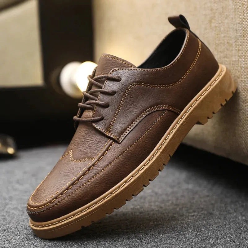 - Atmungsaktive Kleiderschuhe