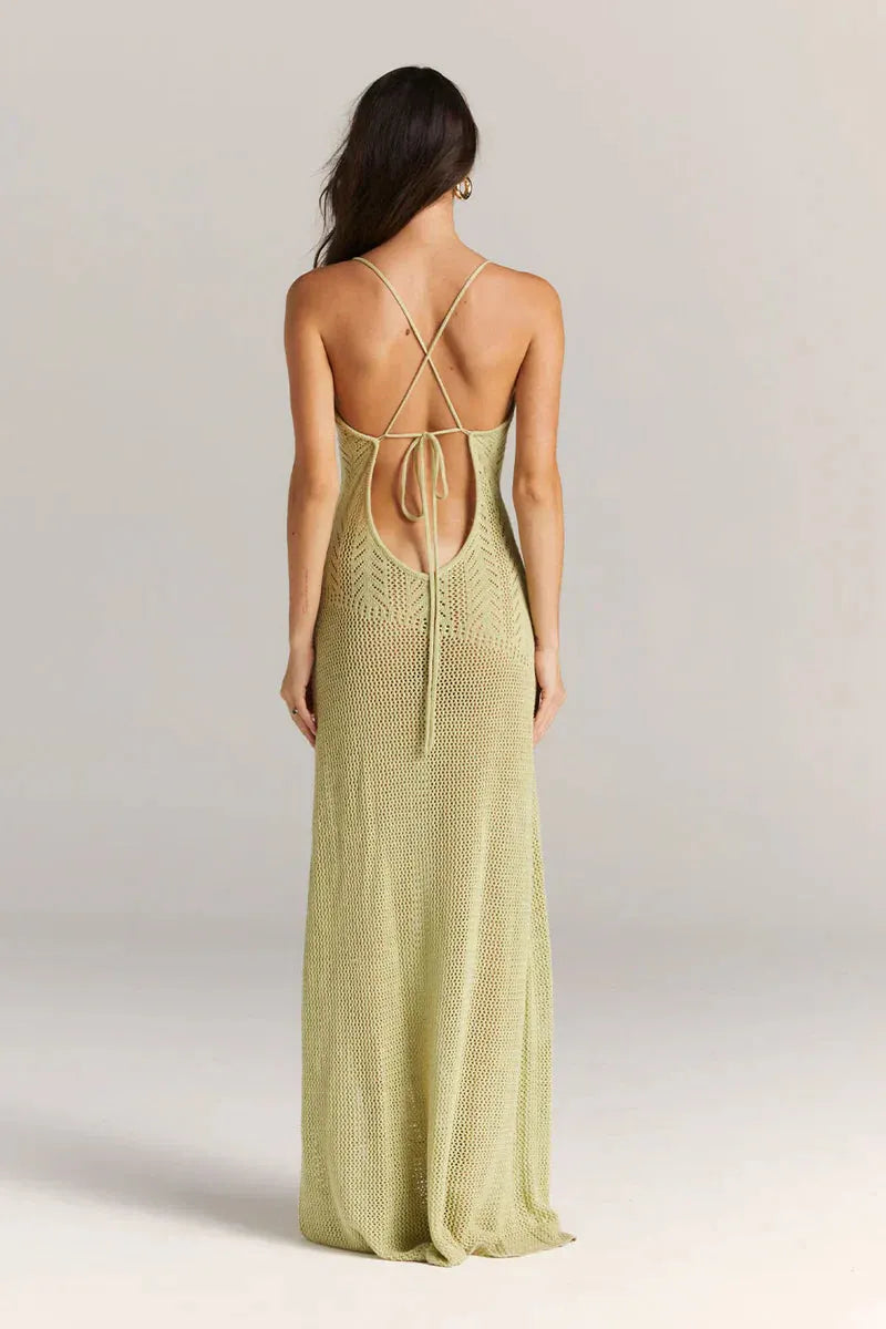 Luftiges Strick Maxi-Kleid – Florale Cutouts