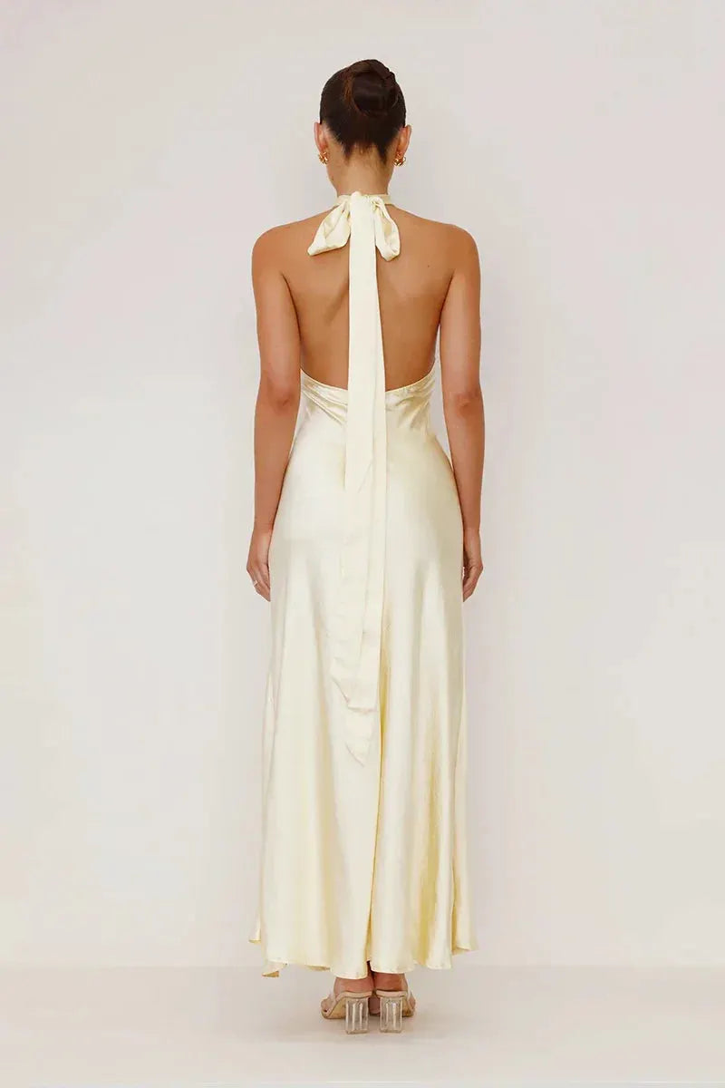 AMALIA | Elegante Gele Maxi Jurk met Halternek Voor Dames en Cut-Out Detail