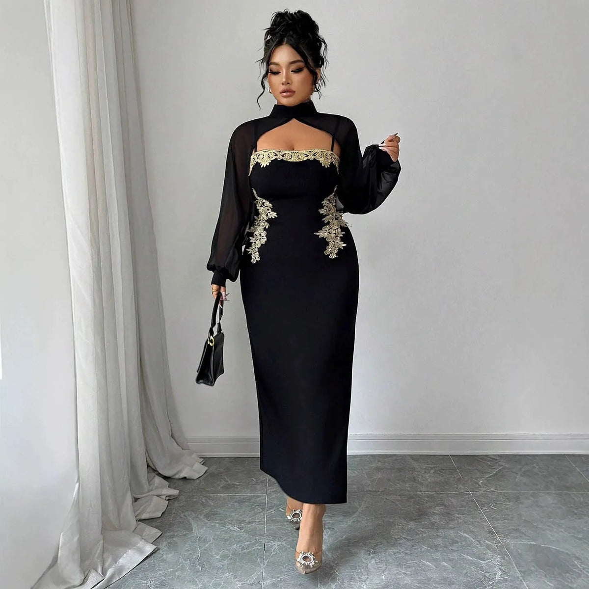 Robe longue de soirÃ©e dÃ©colletÃ© broderie coupe sirÃ¨ne