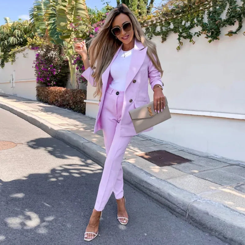 - Passendes Set Outfit