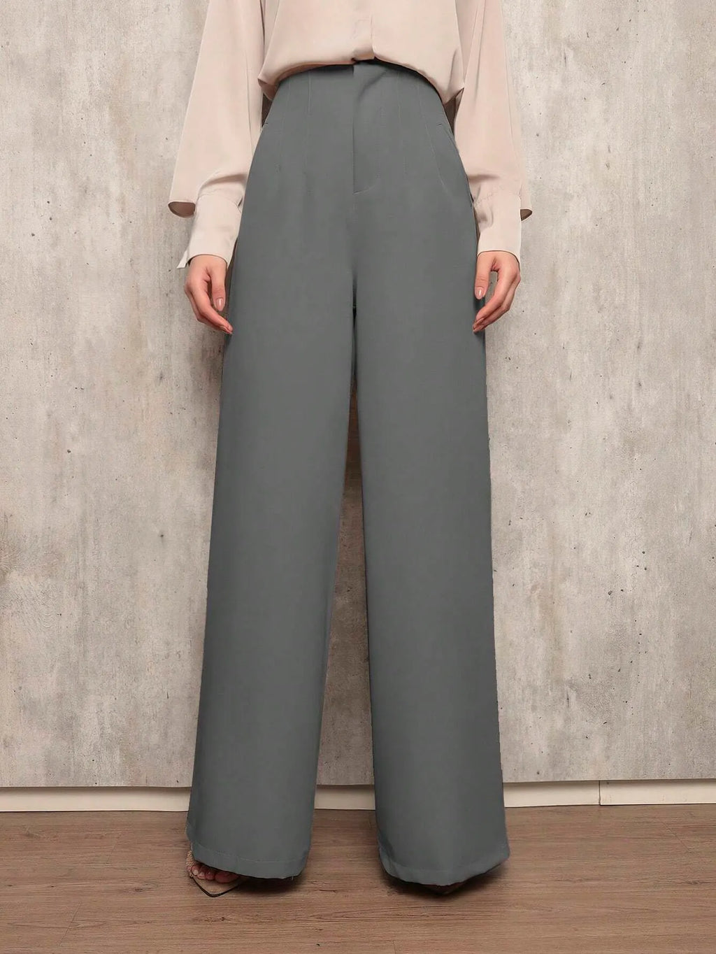 CalÃ§a Feminina Alfaiataria Pantalona Chumbo