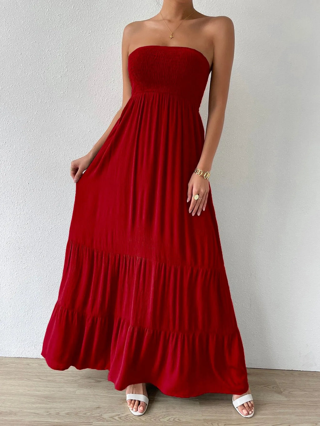 Vestido Feminino Longo Com Babado Liso Vermelho