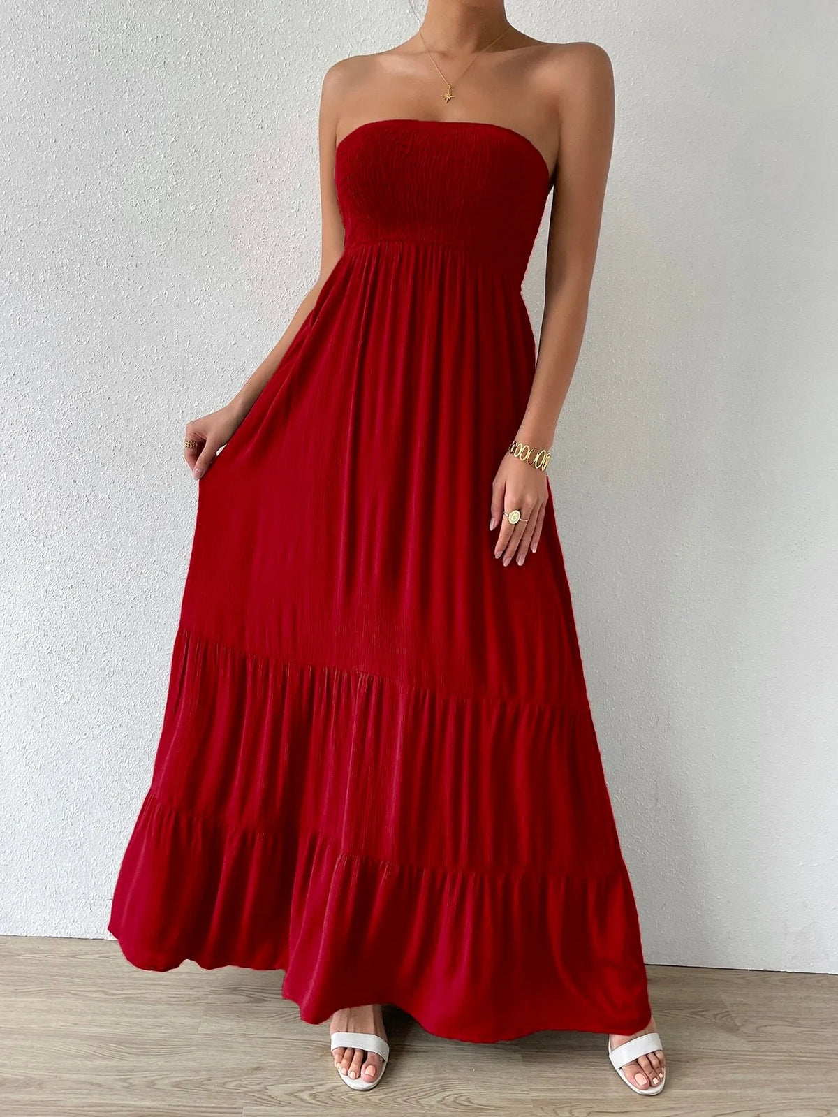 Vestido Feminino Longo Com Babado Liso Vermelho