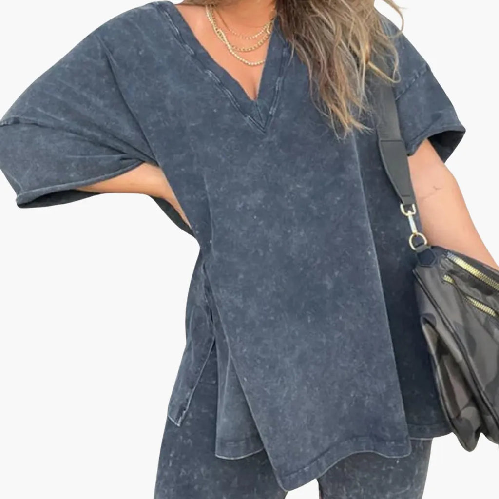 Womenâ€™s two-piece set with short sleeves and shorts