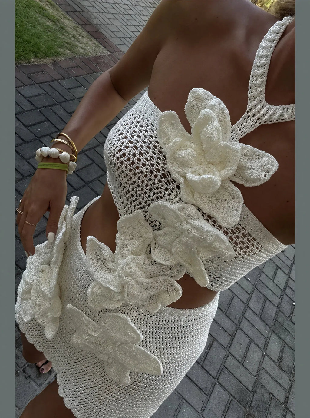 GehÃ¤keltes zweiteiliges Blumenkleid