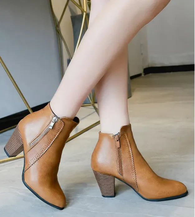 SUZETTE | Dames Enkellaarsjes Met Hak – Elegant, Comfortabel, Veelzijdig