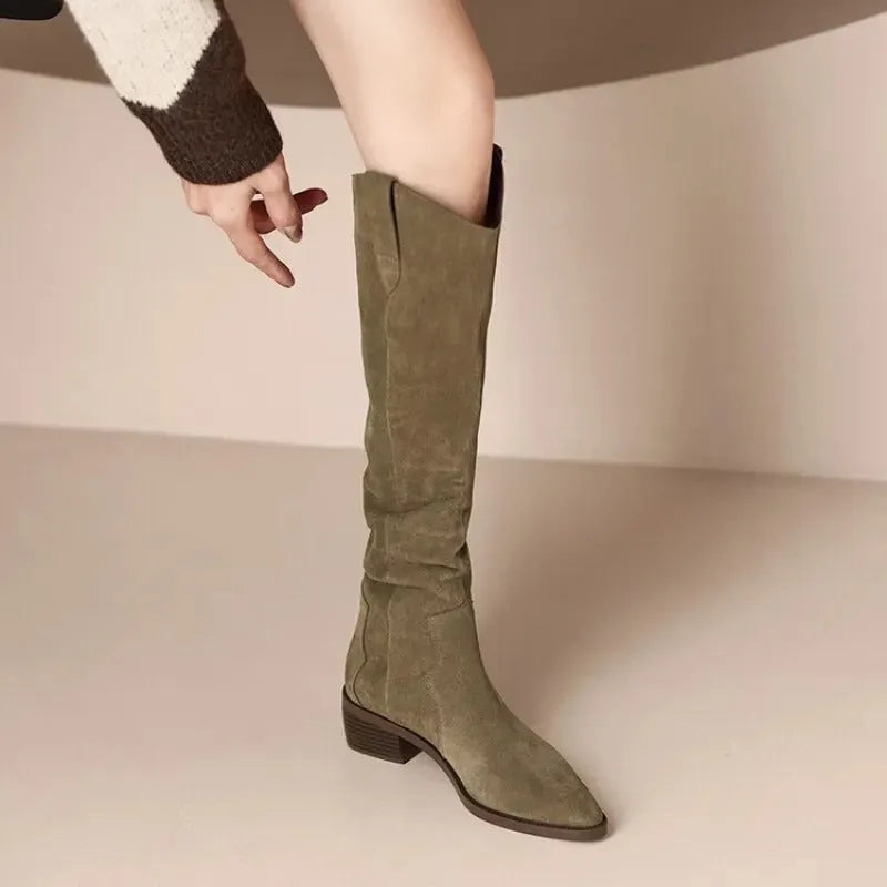 - Vintage-Stiefel aus Wildleder mit RÃ¼schen