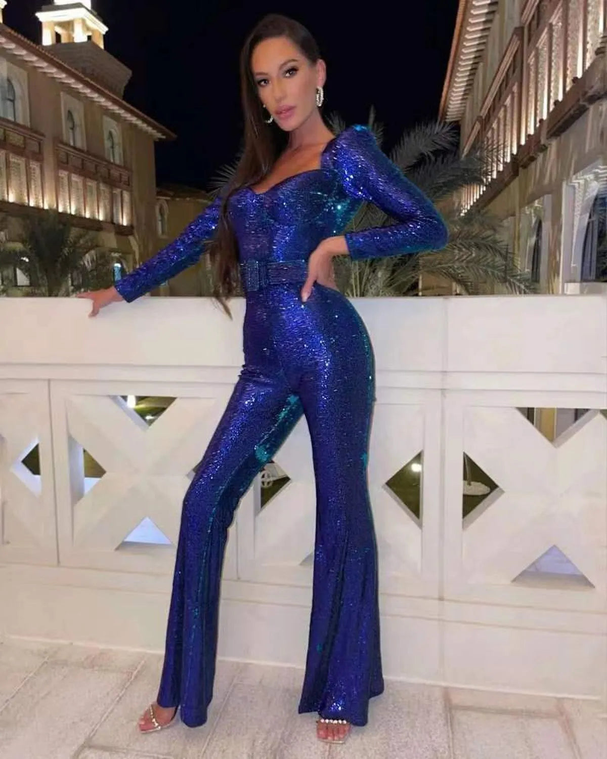 Damen Glitzernder Abendjumpsuit Mit Gürtel Eleganter Look
