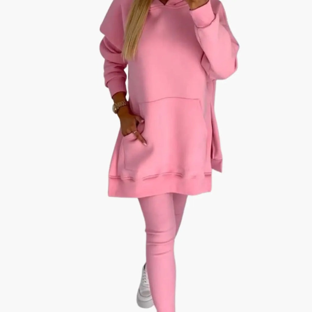 Womenâ€™s two-piece set with hood and leggings