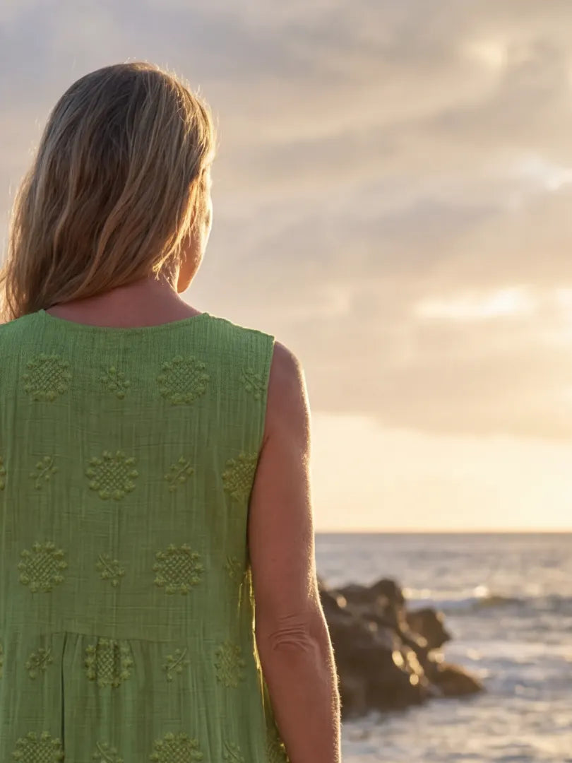 Kapua | Garden Texture Midi Dress
