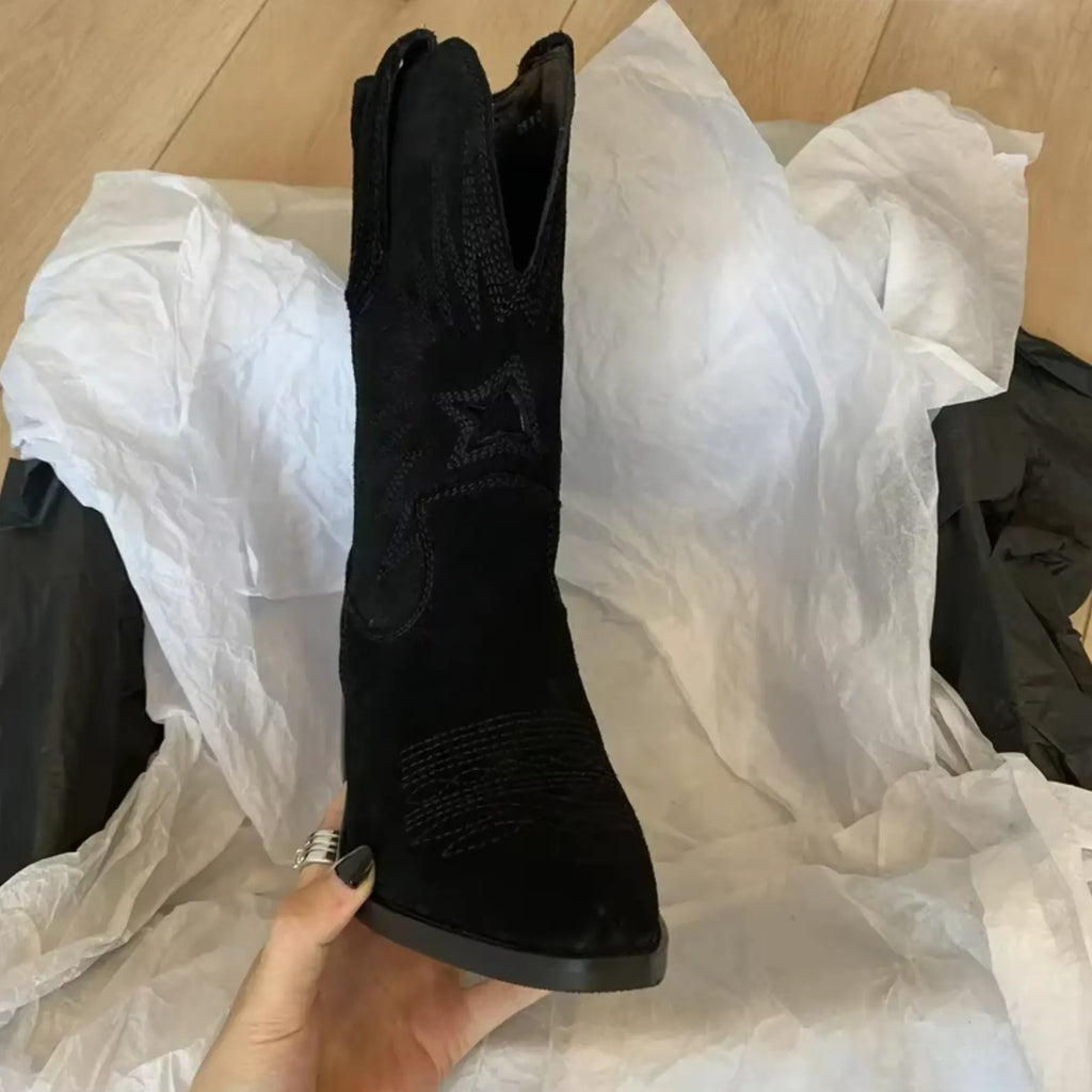 Bestickte Vintage-Stiefel