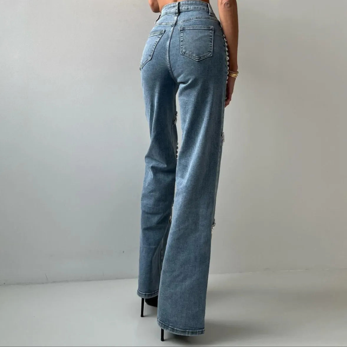 ELOÃ�SA | Damesjeans Met Steentjes En Rechte Pijp â€“ Flatterend, Uniek & Comfortabel!