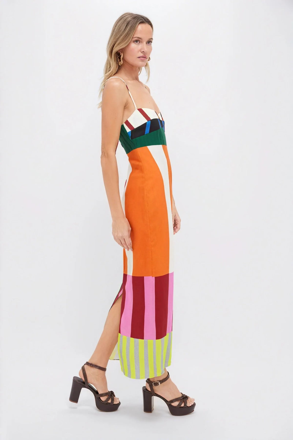 Gestreiftes Maxi-Kleid mit Farbblock-Design
