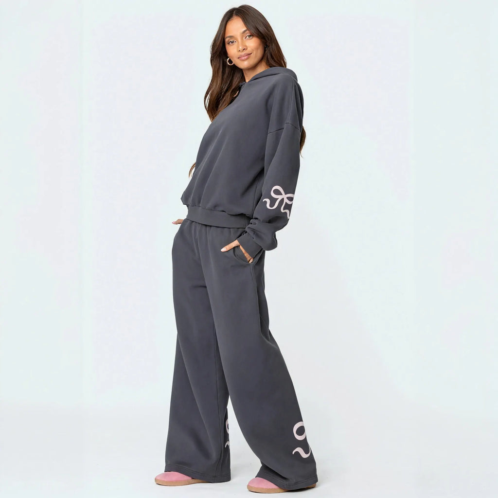Entspannter Athleisure Look: Hoodie & Hose