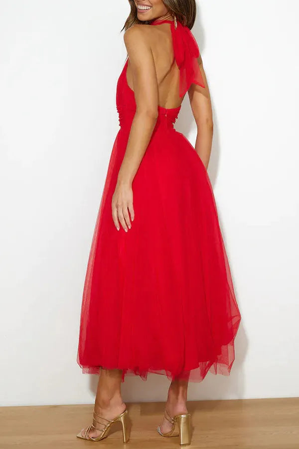 Feminines Sommerkleid mit flieÃŸendem Rock & eleganter Silhouette