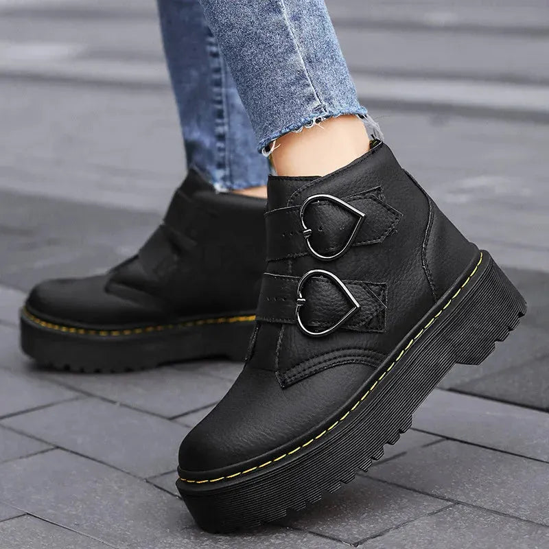 Comfortable Women's Ankle Boots With Heart Buckle And Chunky Sole