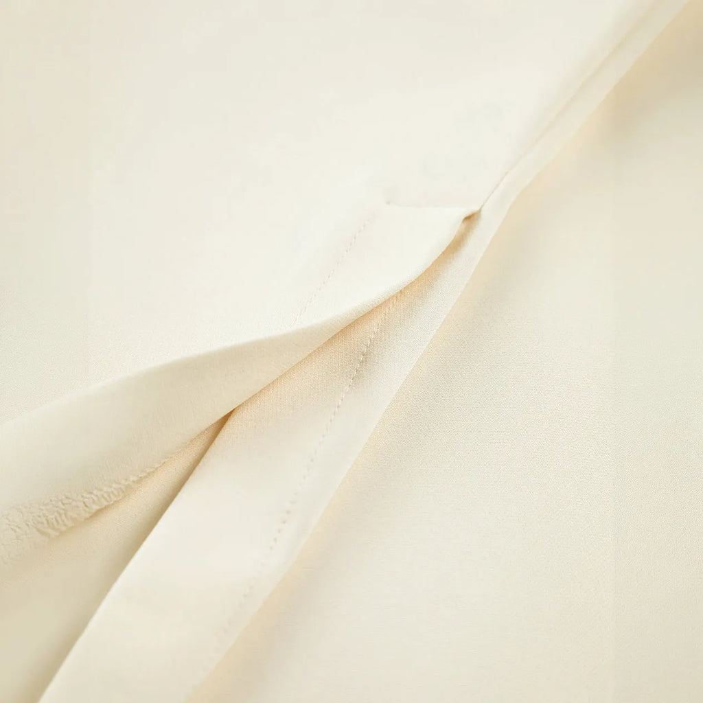 Elegantes, Modernes Zweiteiliges Ensemble