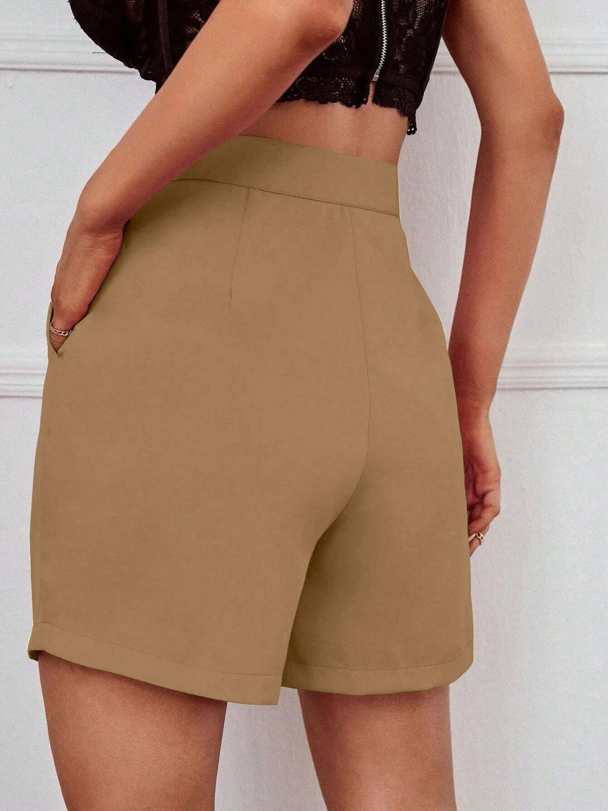 Short Feminino Alfaiataria Babi