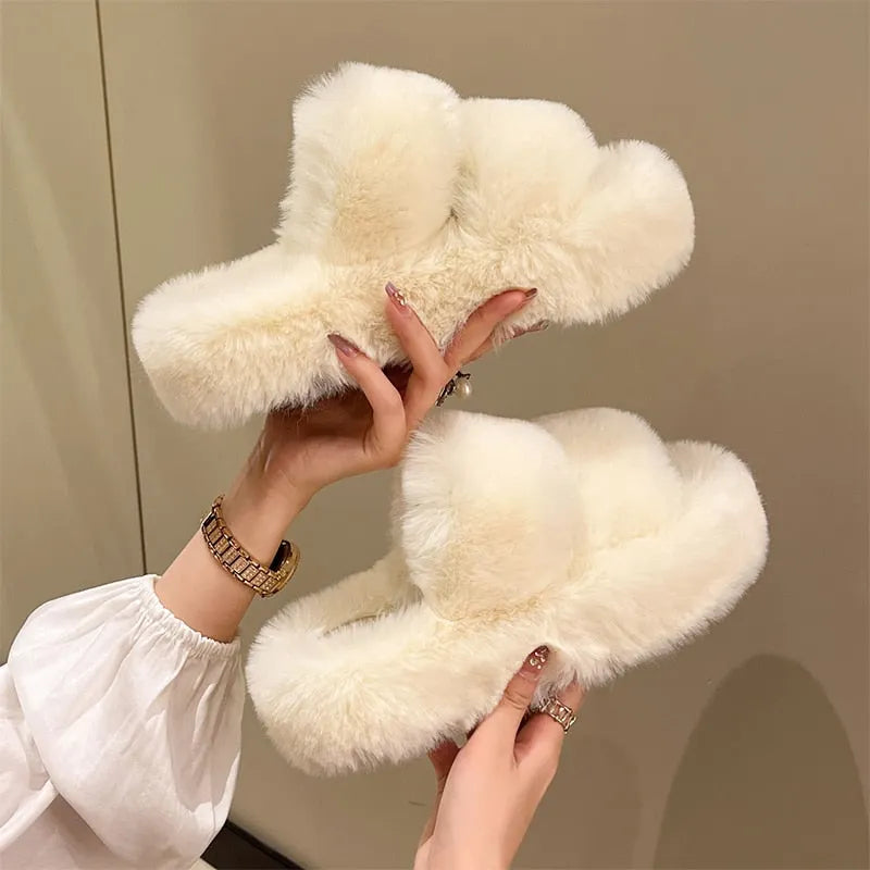 Fluffy Slippers with Fur Lining and Soft Sole for Women