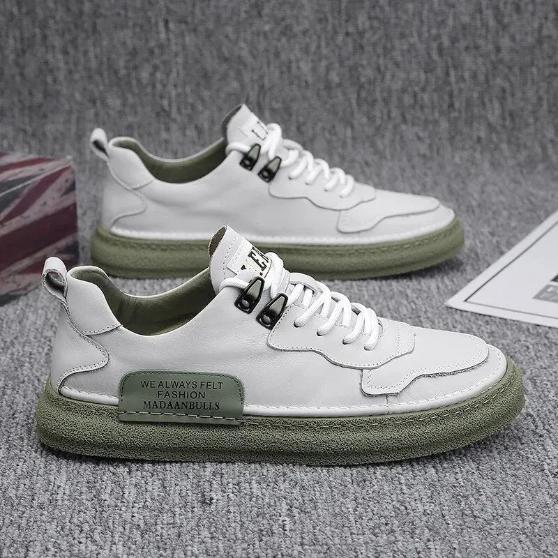 - Leichte Schuhe