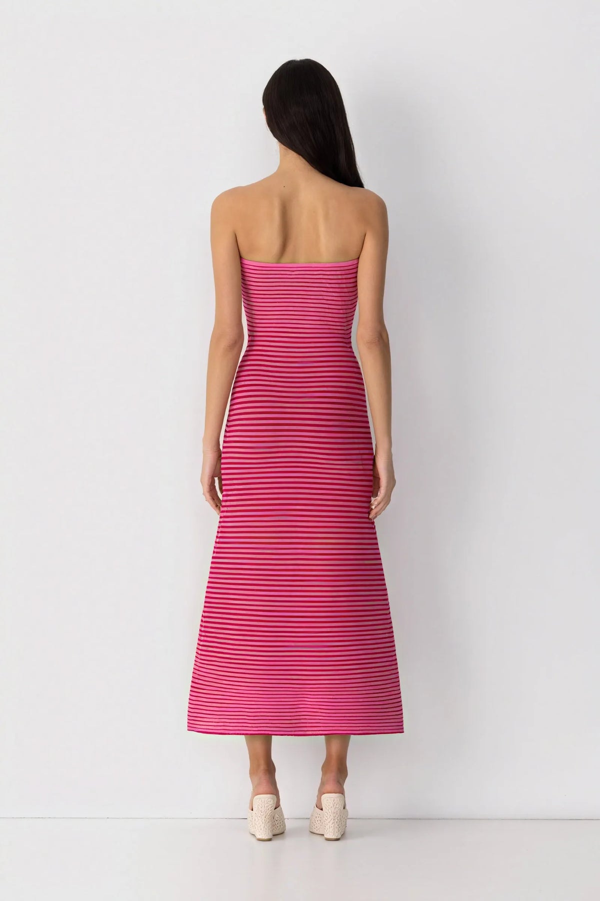 Gestreiftes Midikleid mit gerippter Textur