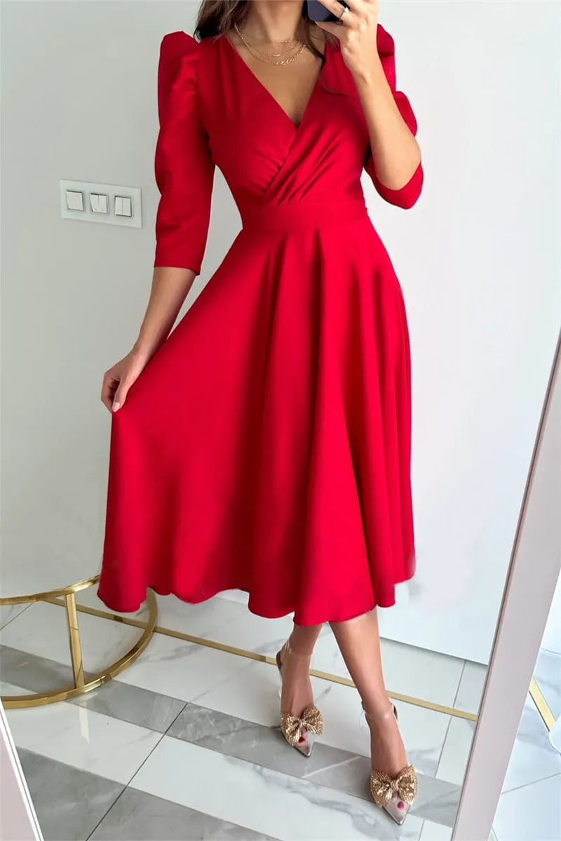 Sweet Elegant Solid Solid Color V Neck A Line Dresses