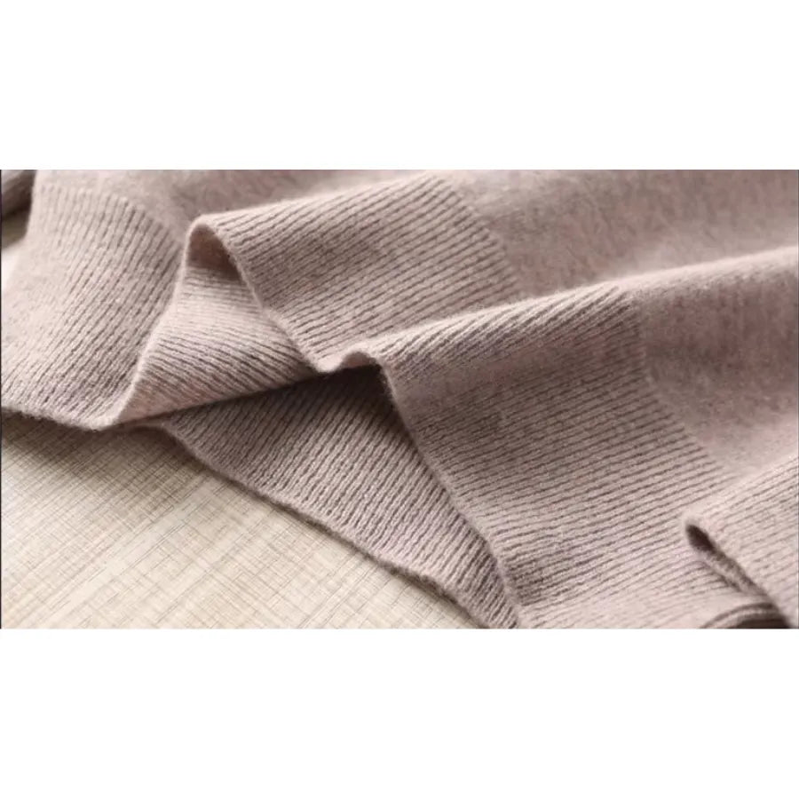 Herren Wollpullover Mit Rollkragen Und Schlankem Design