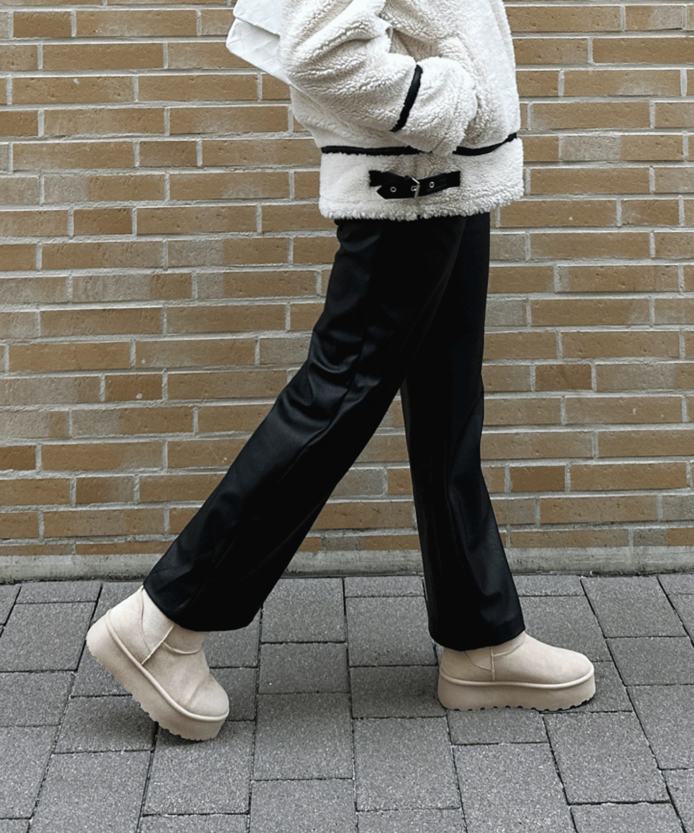 Beige Boots Dames – Warm, Gevoerd, Comfortabel & Modieus