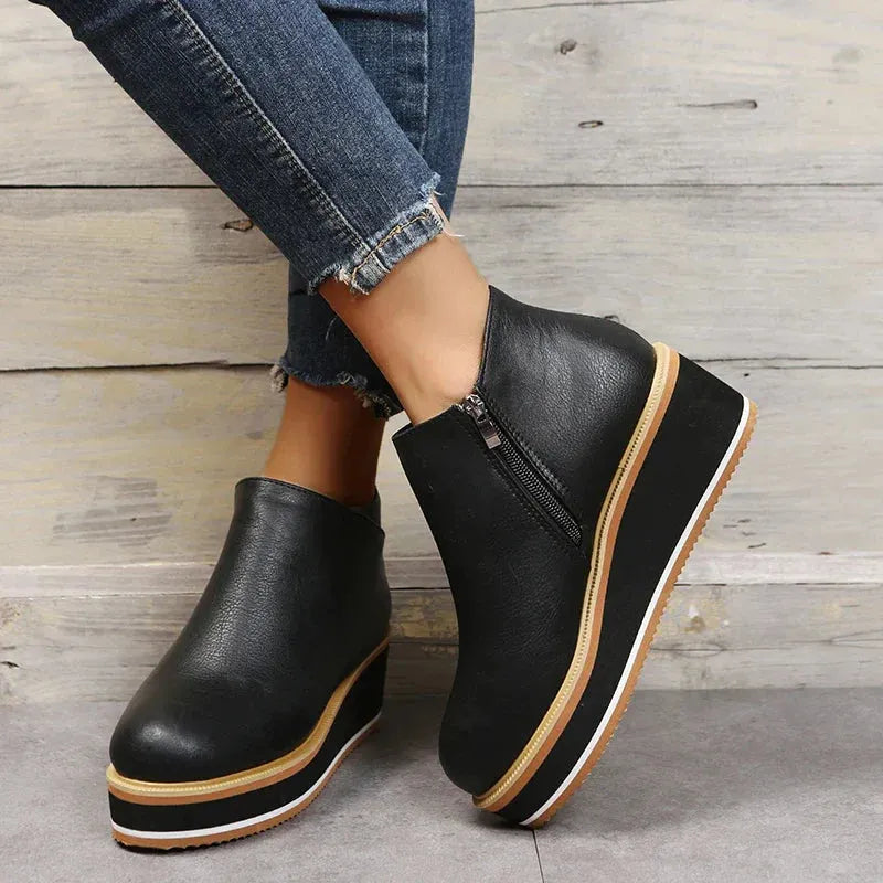 Damen Stiefeletten mit seitlichem Reißverschluss und Plateausohle