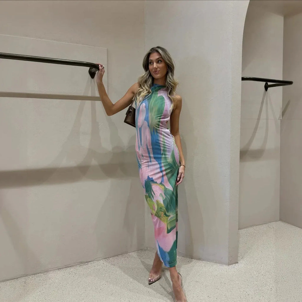 Figurbetontes Kleid mit floralem Muster