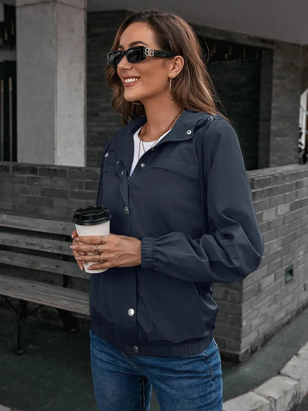 MIRELLA | Dames Waterdichte Trenchcoat – Functioneel, Modern & Ideaal Voor Buitenactiviteiten