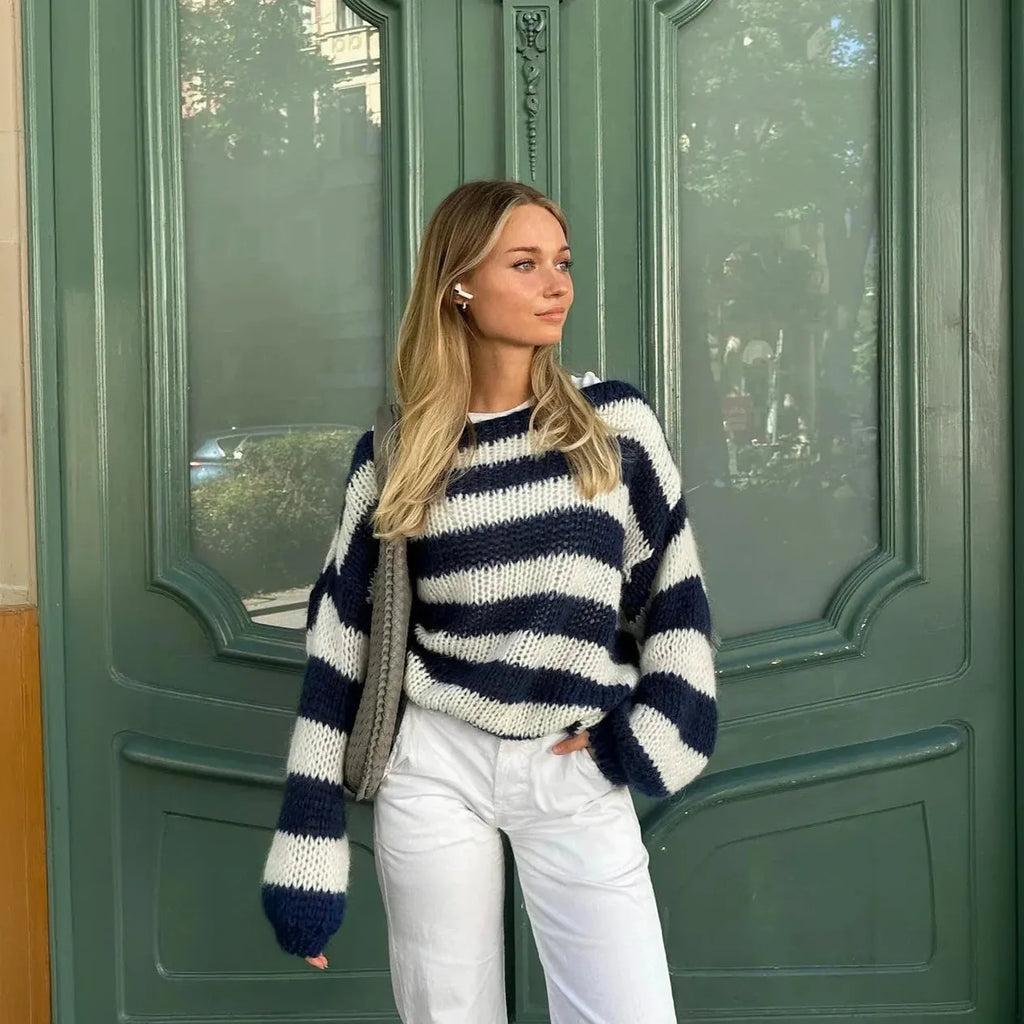 Lässig-eleganter Strickpullover mit Ballonärmeln