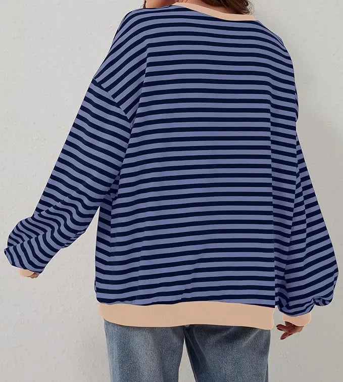 ÃœbergroÃŸer und gestreifter Pullover fÃ¼r Damen