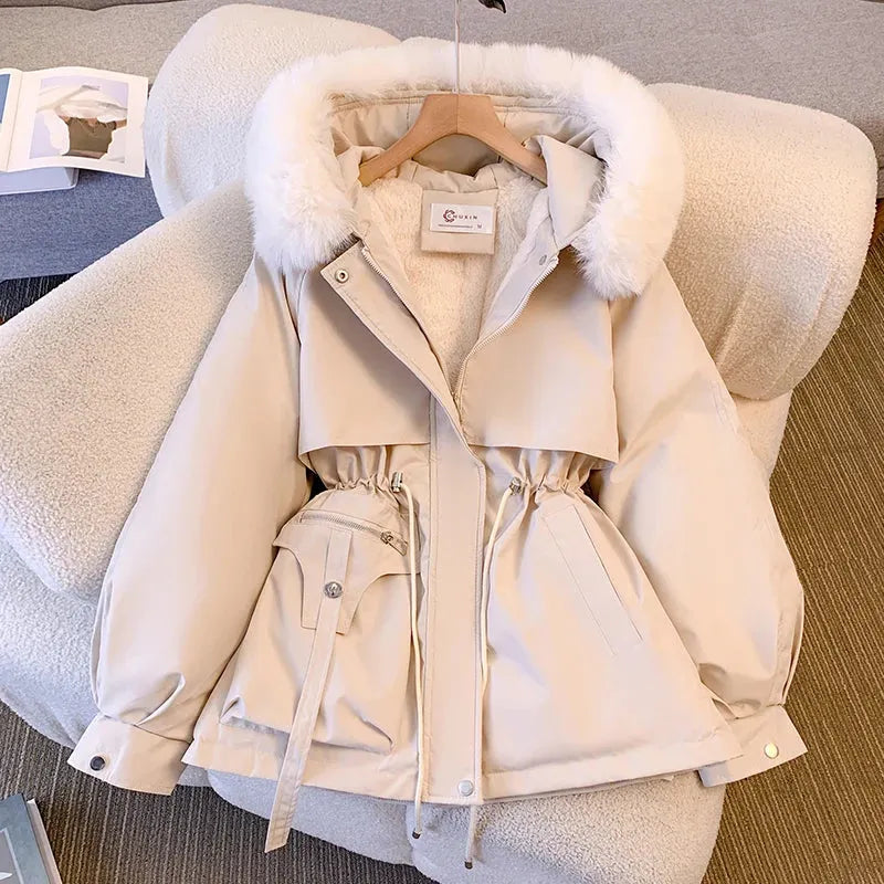 - Veruka- Luxuriöse Damenwinterjacke