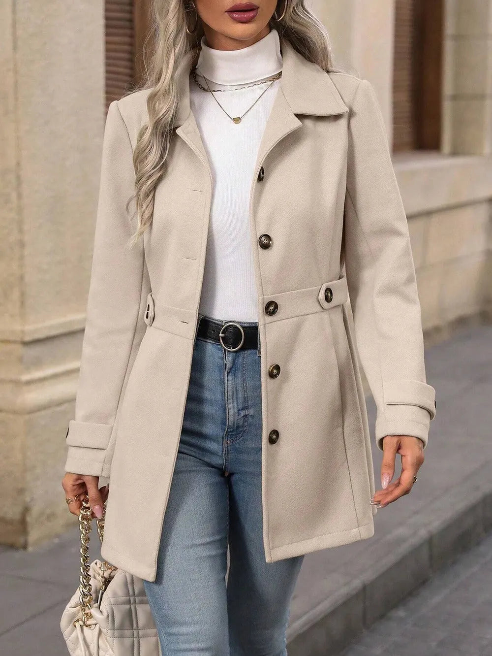 Comfortable Short Women's Coat with Buttons and Notched Collar