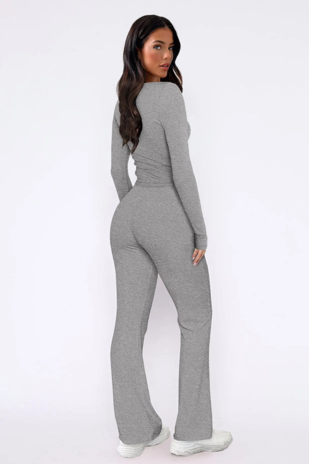 Stylish Women's Loungewear Set with Flared Pants and Crop Top