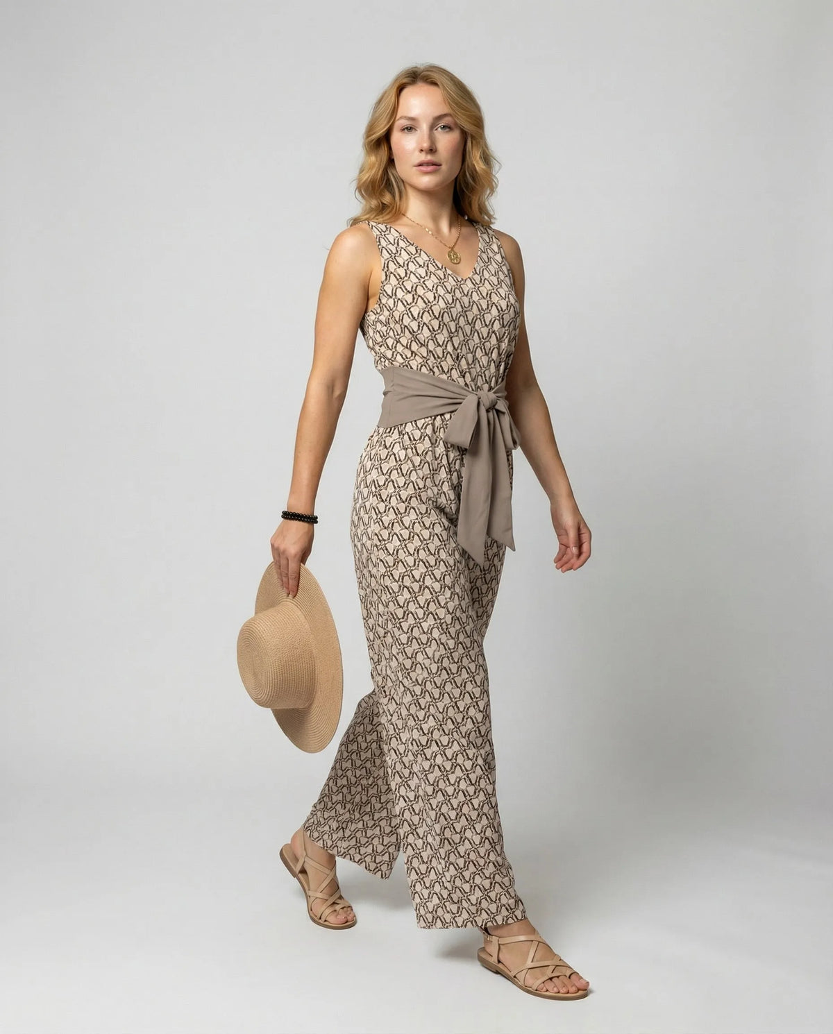 Stilvoller Baumwoll Jumpsuit Mit Eleganz