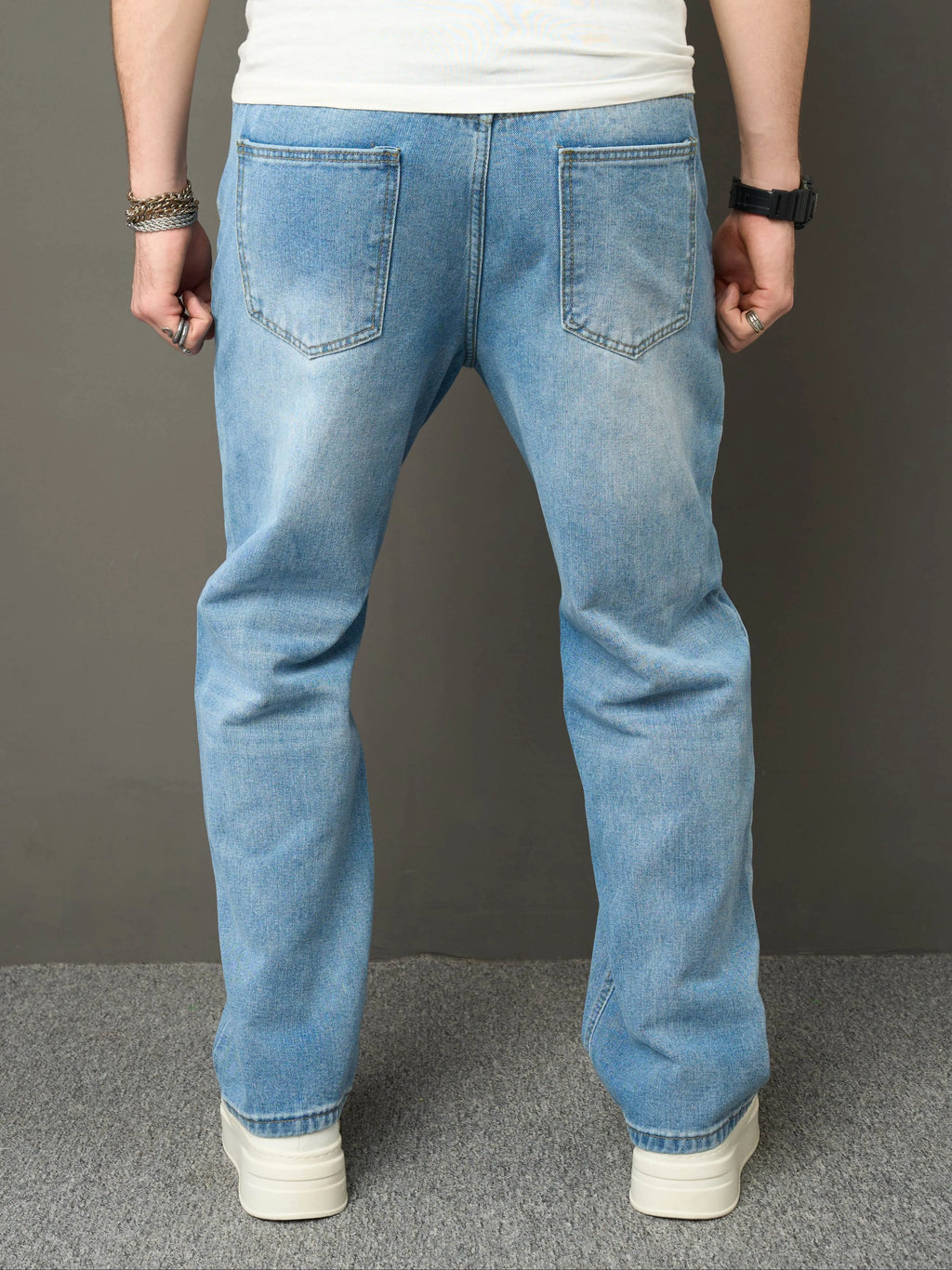 Bequeme Herrenjeans Mit Lockerer Passform