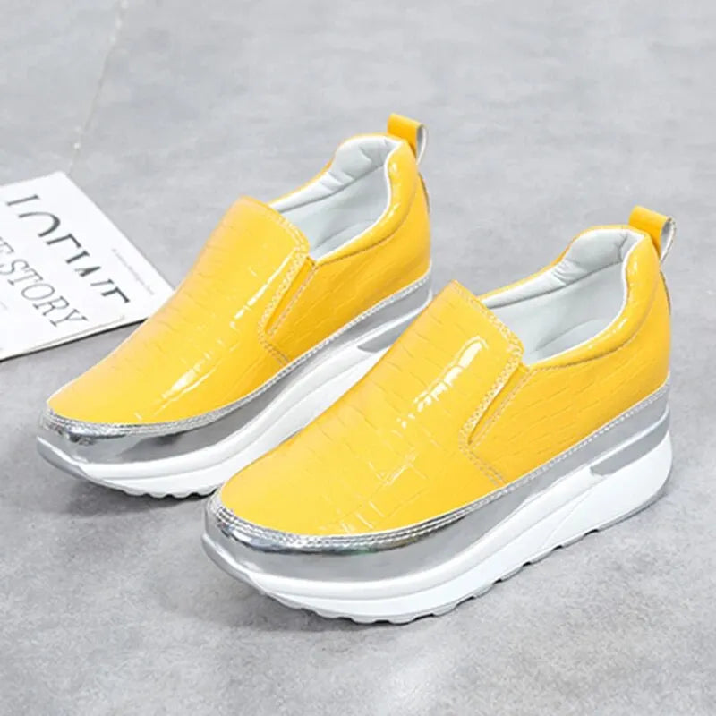 - Klobige Plateau Sneakers