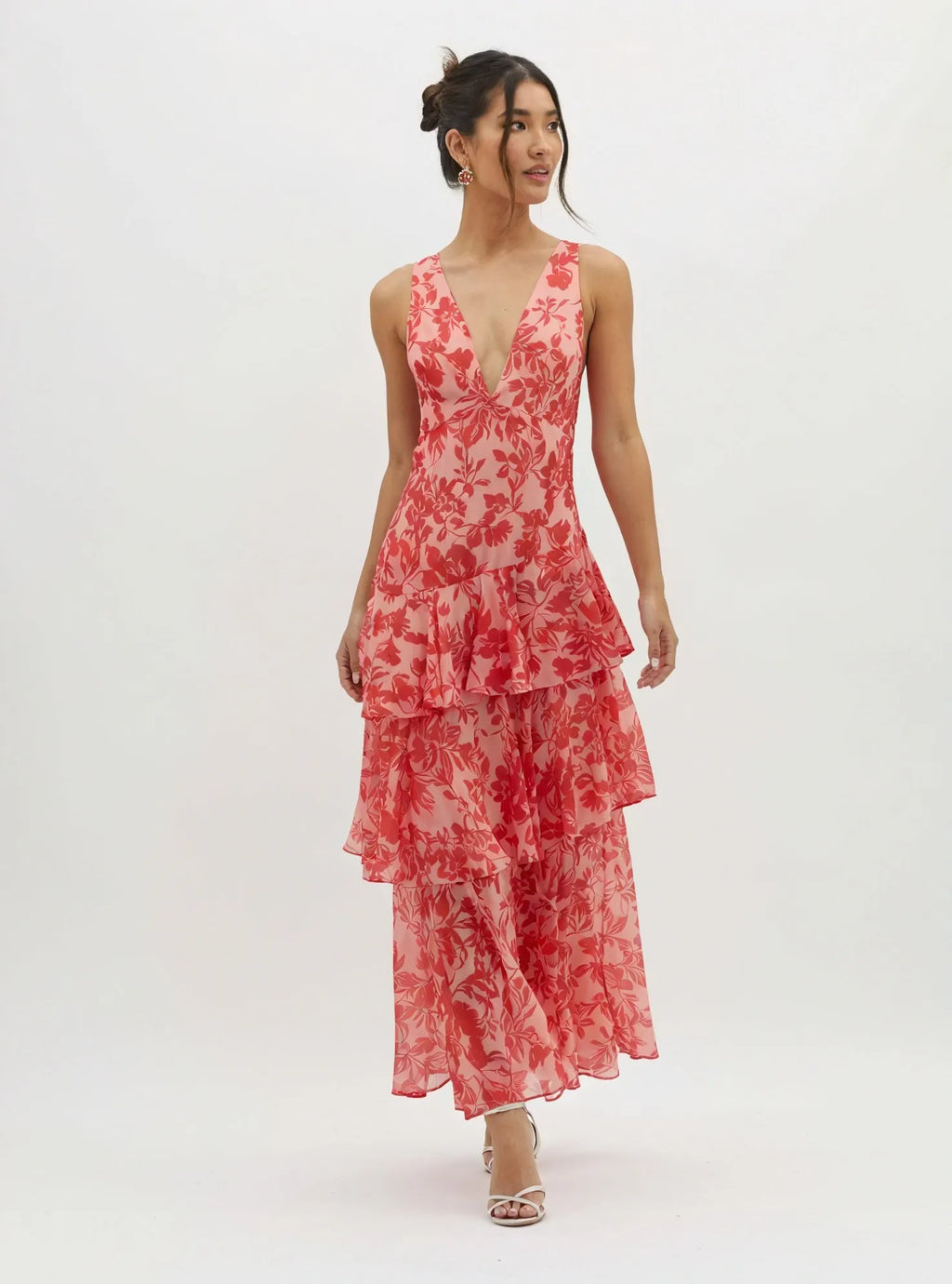 Fließendes Blumen-Maxikleid – V-Ausschnitt & Stufenrock