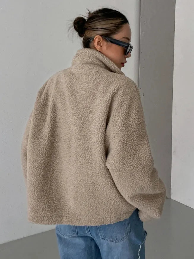 - Lammwolljacke fÃ¼r Damen