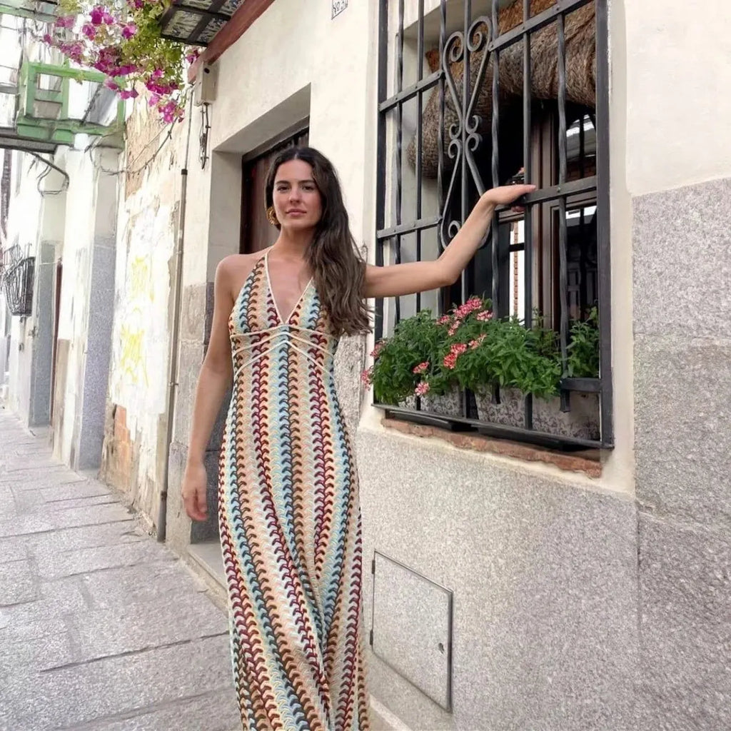 FlieÃŸendes Kleid mit offenem RÃ¼cken